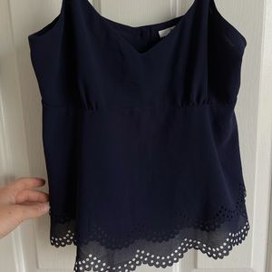 Papaya scalloped hem shirt size S. Never worn.